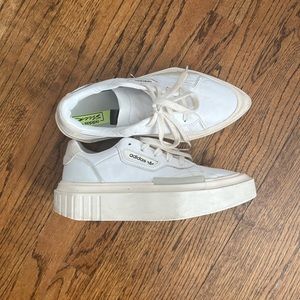 Adidas Hypersleek Sneakers
